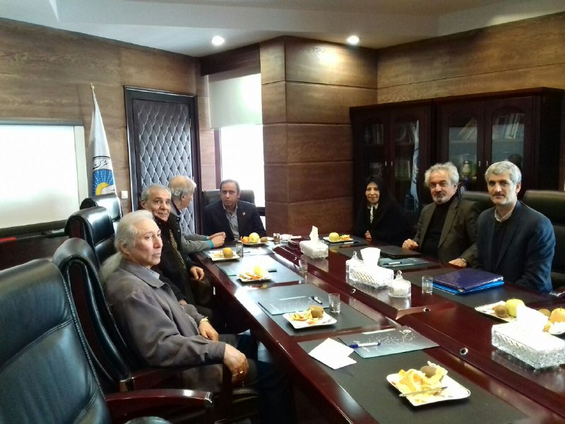 دیدار مدیر عامل بیمه ایران با اعضای جدید هیات مدیره کانون بازنشستگان این شرکت