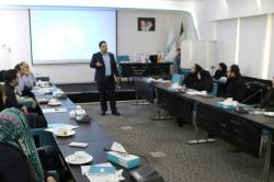 برگزاری کارگاه تخصصی بیمه های عمر و سرمایه گذاری در شعبه ممتاز مرکزی بیمه دی