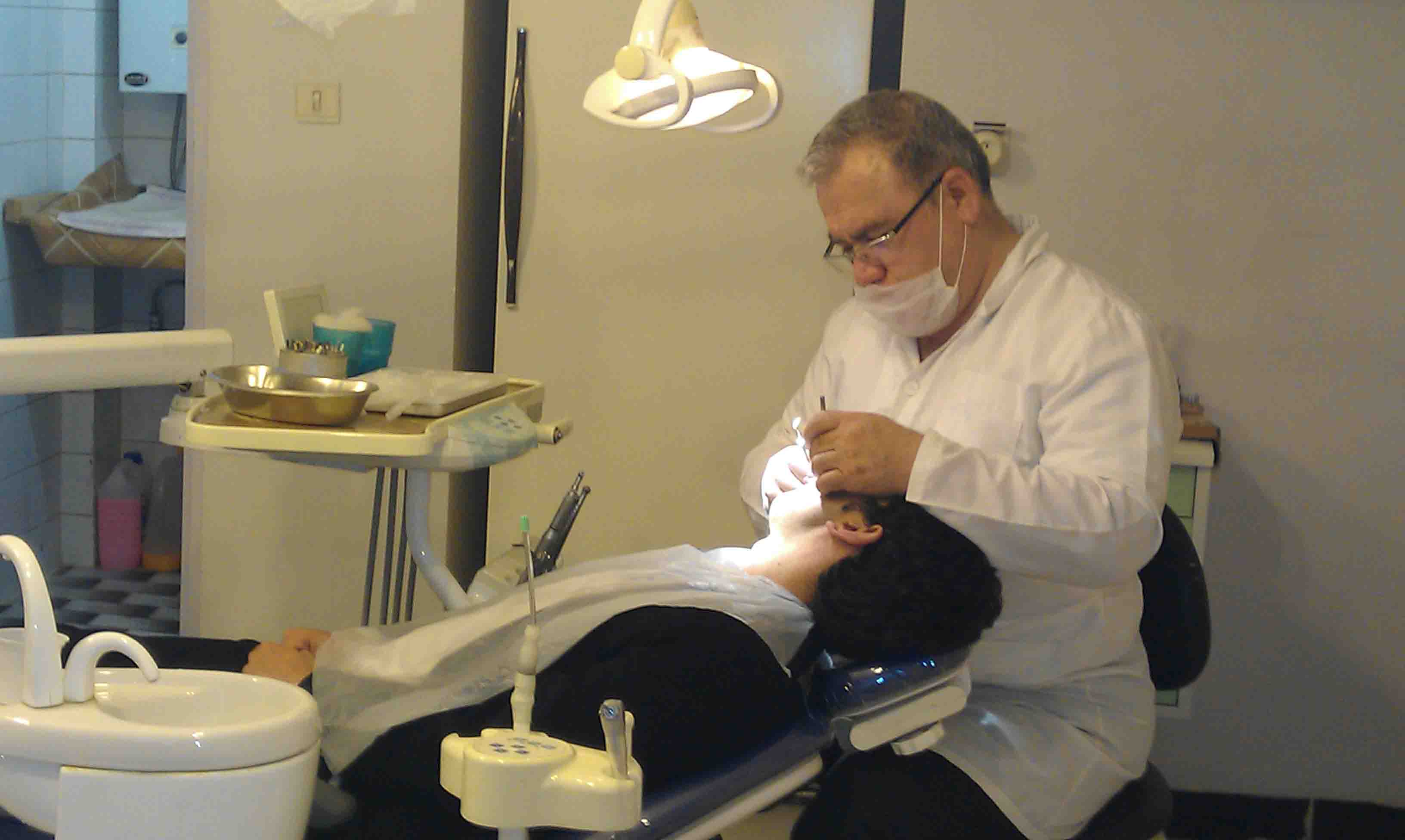 ورود سازمان بازرسی کشور به واردات غیرقانونی یونیت دندانپزشکی