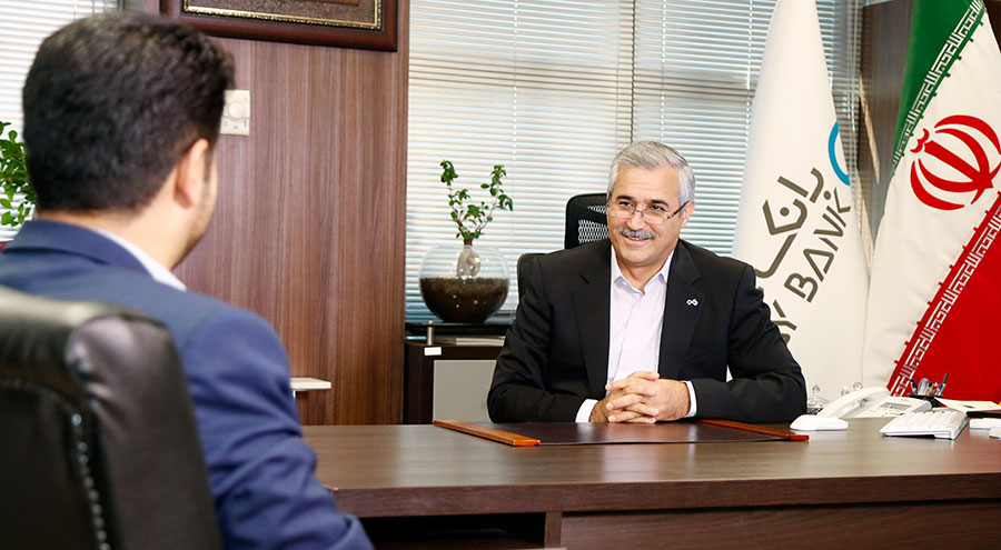 رایزنی برای برقراری روابط کارگزاری با ۲۳ بانک خارجی