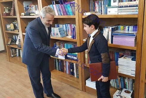 ماجرای مشاور ۱۰ ساله رییس سازمان برنامه و بودجه