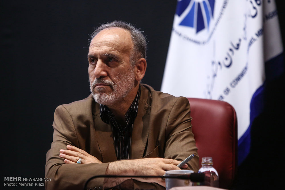 کاهش ۳.۵ درصدی سود تسهیلات ارزی صادراتی