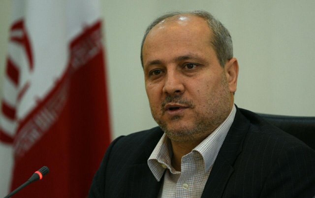 بانک‌ها در پرداخت وام اشتغال کوتاهی نکنند