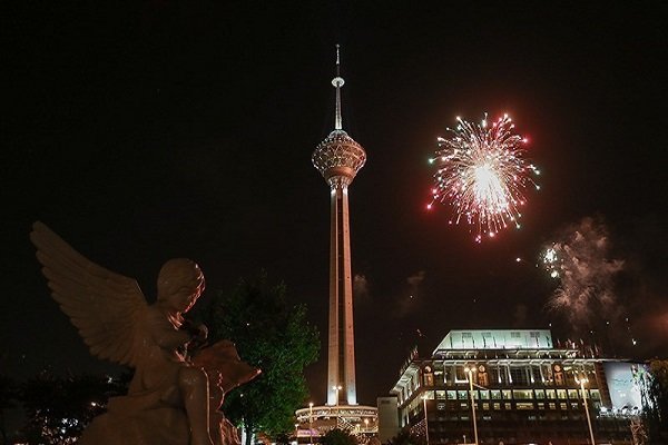 بازدید رایگان خبرنگاران از برج میلاد