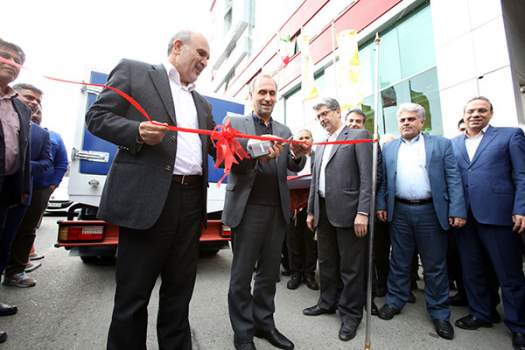 رونمایی از اپلیکیشن و خودروی سوخت رسان pido در منطقه دو