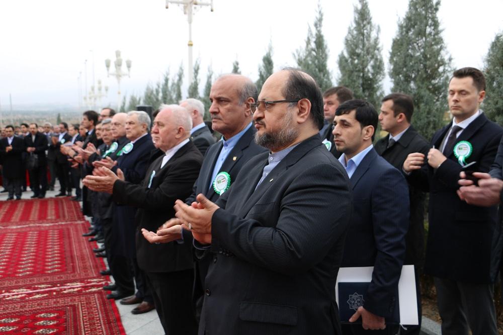 گشایش چهاردهمین نمایشگاه اختصاصی ایران در عشق‌آباد