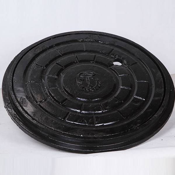 بازگشائی و بهسازی دریچه‌ها و منهول‌های سرپوشیده