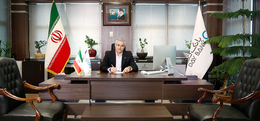 حساب های خانواده شهدا و جامعه ایثارگری به بانک دی منتقل می شود