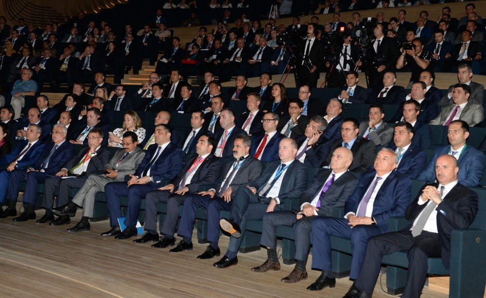 اجلاس بین المللی بنادر تجاری در باکو برگزار شد