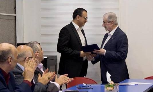 قدردانی از کارمند بانک سامان که رشوه ۳۰۰ میلیونی را رد کرد
