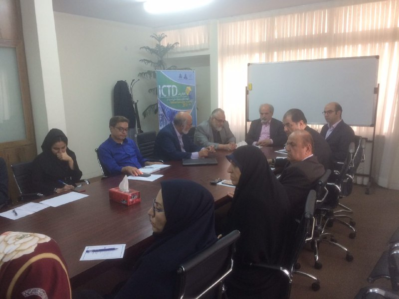 هفدهمین جلسه کمیسیون توسعه بازرگانی بنیاد امید ایرانیان برگزار شد