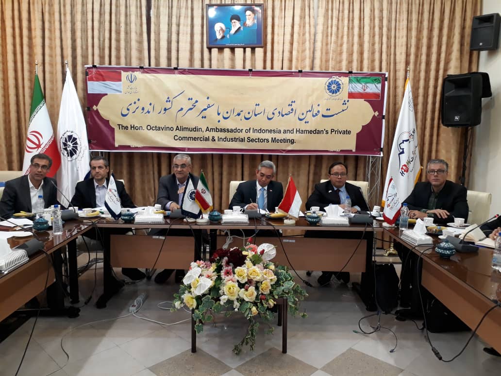 درهای اندونزی بروی فعالان اقتصادی ایران باز است