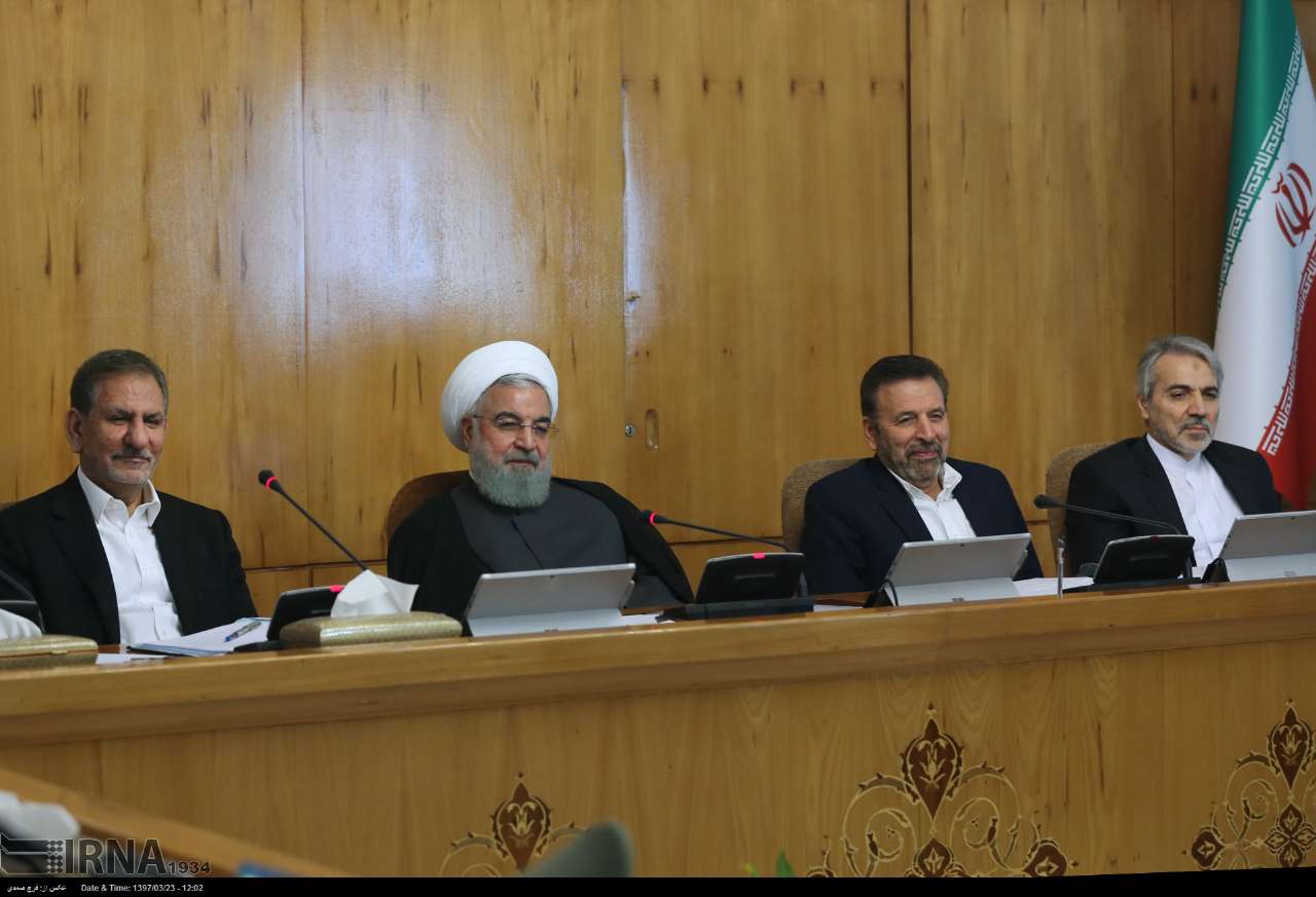 اجناس داخل انبارها به سرعت روانه بازار شوند