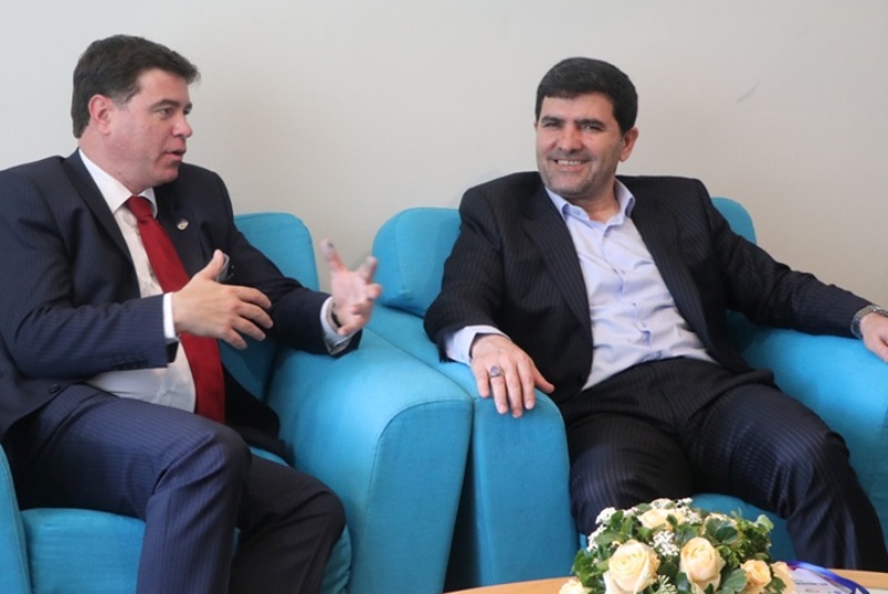 پرداخت مطالبات ایران در زمینه پستی