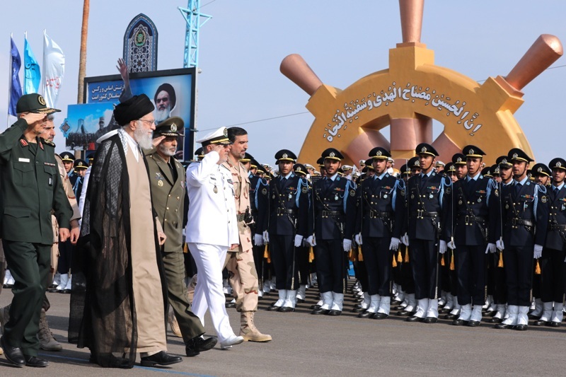 رهبرانقلاب در دانشگاه علوم دریایی امام خمینی(ره) حضور یافتند