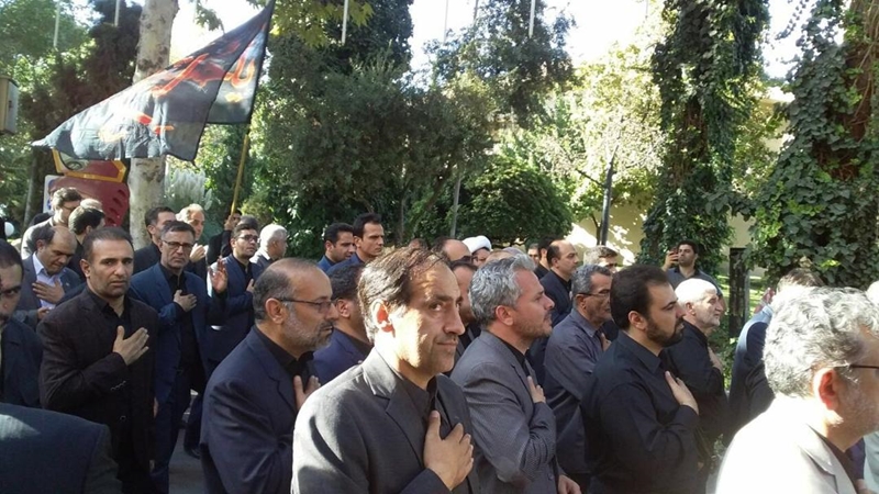 حضور کارکنان پست‌بانک‌ایران در مراسم تشییع شهدا و همایش عاشورائیان وزارت ارتباطات