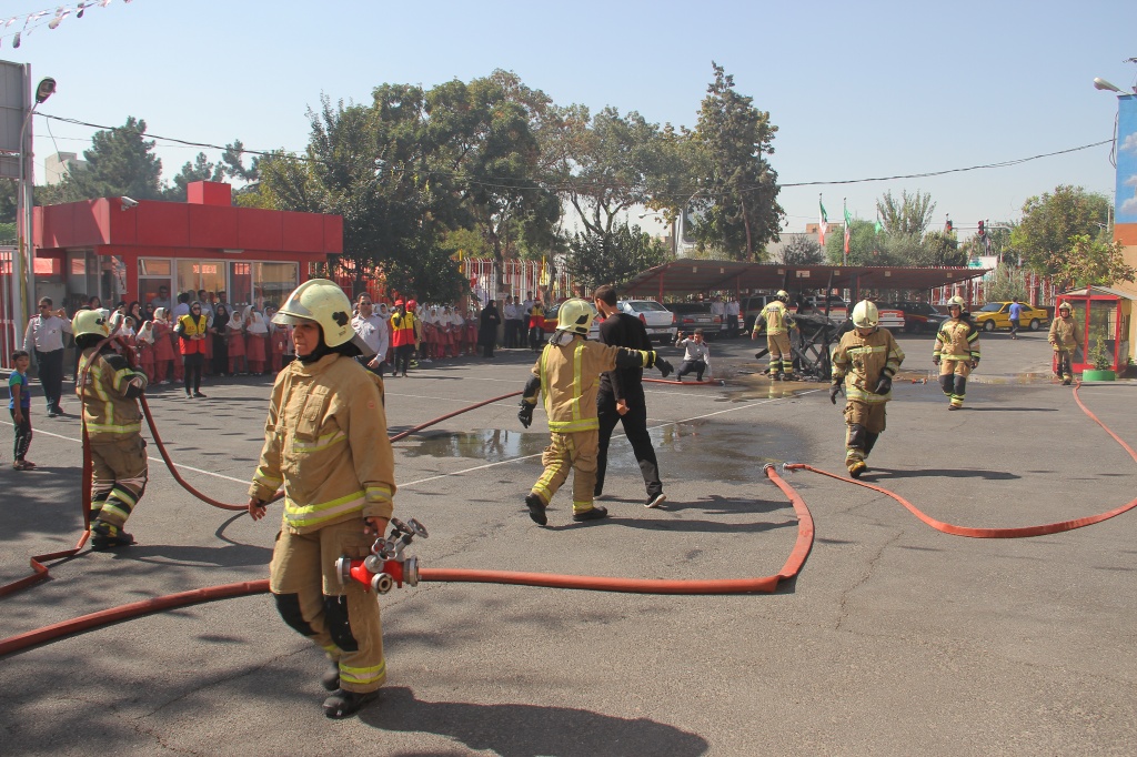 ایجاد پیست مسابقات عملیاتی ورزشی آتش نشانی