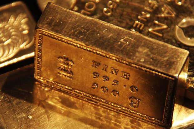 شوک طلا از صعود دلار و سهام