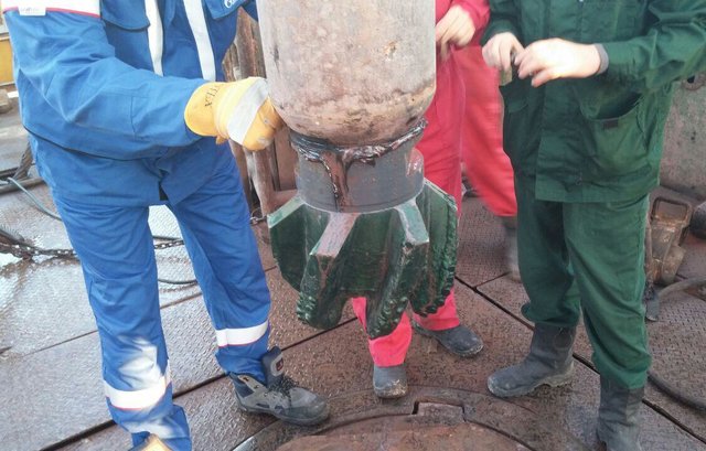 قرارداد ساخت داخلی ۸۳۰ مته حفاری صنعت نفت