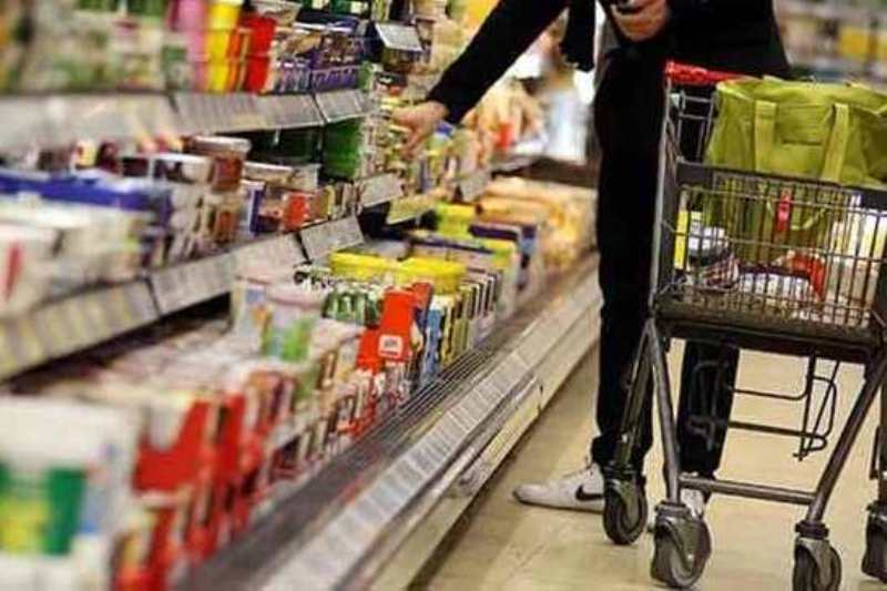 نظارت بر توزیع کالا، آسیب تحریم‌ها را به حداقل می‌رساند