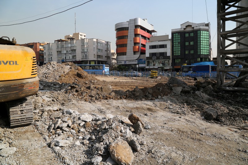 روان‌سازی بار ترافیکی میدان هفتم تیر با جمع‌آوری کارگاه مترو