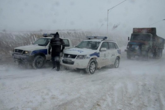 بیش از ۲۲ استان کشور همچنان درگیر برف باران و کولاک است