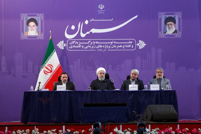 دلار ۴۲۰۰ تومانی نظر همه اقتصاددانان و مشاوران اقتصادی دولت بود