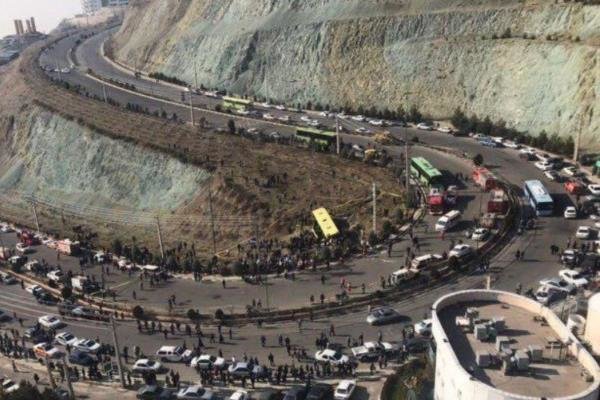 برکناری پنج معاون و مدیر واحد علوم و تحقیقات دانشگاه آزاد