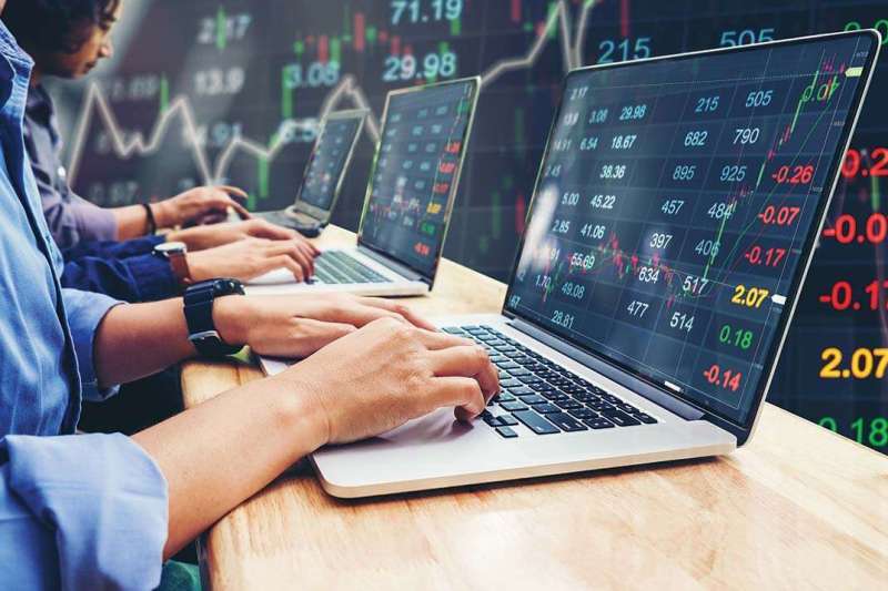 تأخیر برخی موسسات مالی در پیاده‌سازی زیرساخت‌های سیستمی مقابله با پولشویی