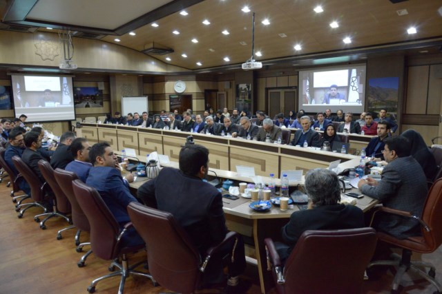 کار بی منت برای مردم، انقلاب را تحکیم می‌بخشد