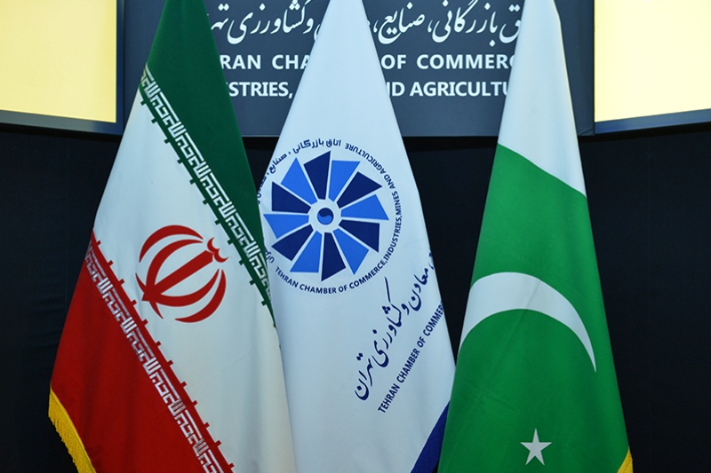 اعطای روادید ۶ ماهه به بازرگانان ایرانی برای سفر به پاکستان