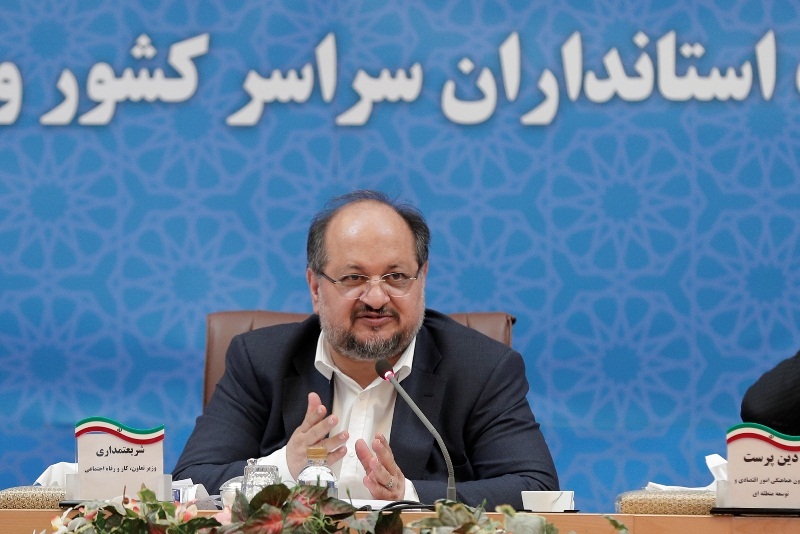 وزارت کار از فعالیت های اقتصادی خارج می شود