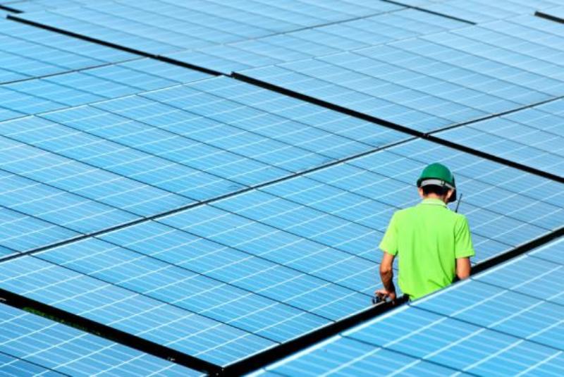 مصرف بی رویه سوخت و چاره ای به نام انرژی های پاک