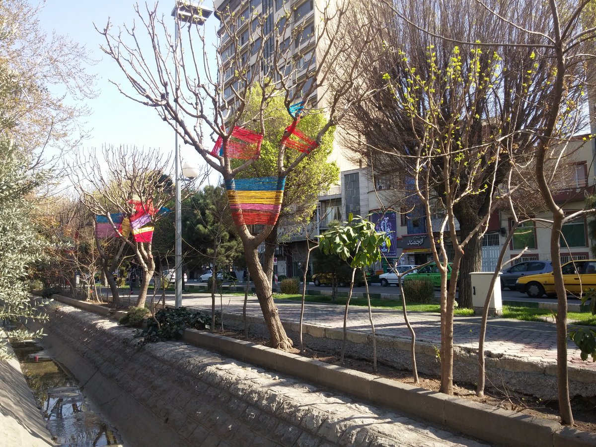 برپایی گذر فرهنگ و هنر در پیاده راه بلوار کشاورز