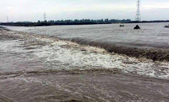 سیل لرستان را در بر گرفت