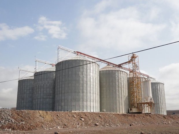 اتصال سیلوی ۵۰ هزار تنی سیرجان به خط آهن سراسری