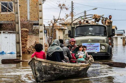 ۱۵ میلیون وام و پنج میلیون کمک بلاعوض به سیل زدگان پرداخت می شود