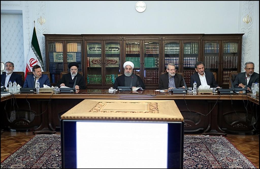 تصویب پیشنهادهای رونق تولید و رفع مشکلات بنگاه‌های صنعتی و تجاری