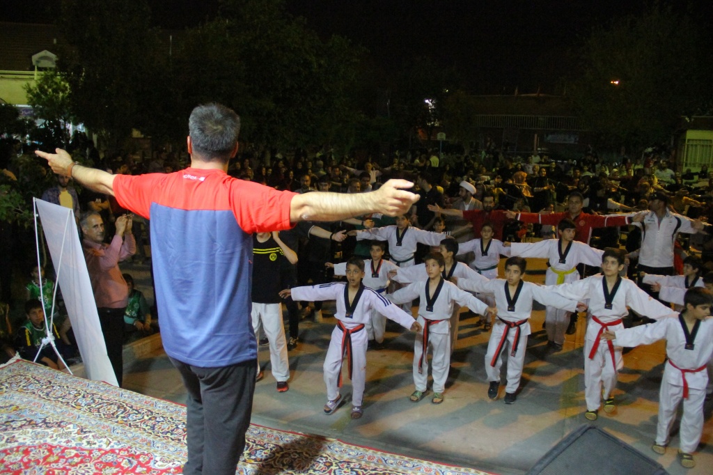 جشنواره تفریحی ورزشی جشن رمضان در منطقه ۲۰ افتتاح شد