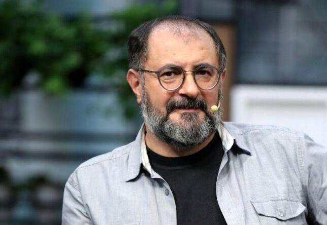 نام هنرمندان در همه شهرها، زینت بخش معابر و مکان‌ها شود