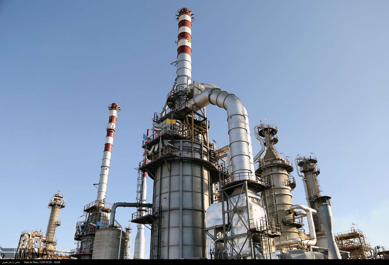 واگذاری بلوکی و نقدی سهام دولت در شرکت‌های پالایشی