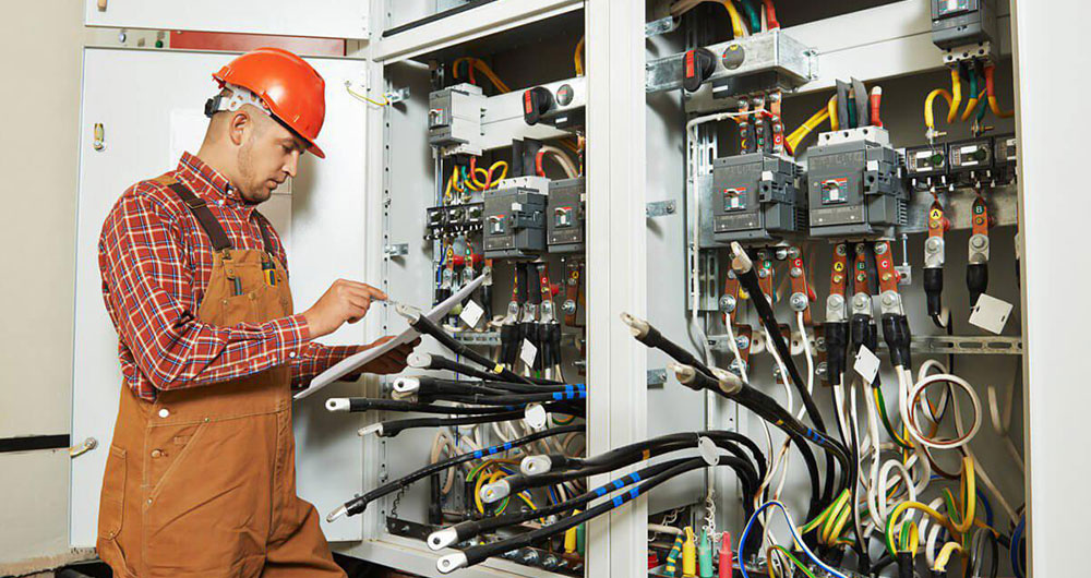 مرکز مخابرات پرند توسعه می یابد