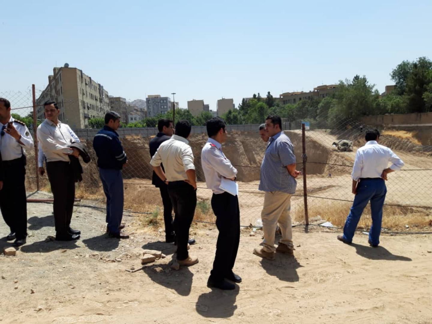 انسداد ورودی خیابان دیلمان شمالی از بزرگراه شهید کریمی