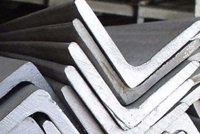 ایران به جمع تولیدکنندگان نبشی‌های سایز بزرگ فولادی پیوست