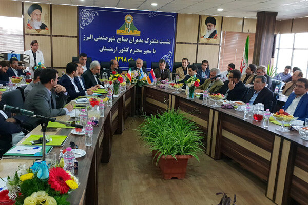 آمادگی ایران برای جذب سرمایه گذاری خارجی در اجرای طرح‌های انرژی‌های پاک، تولید مشترک با ارمنستان