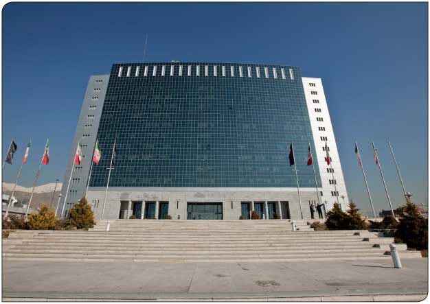 توجه به تجدیدپذیرها و استفاده از انواع روش‌های تولید برق