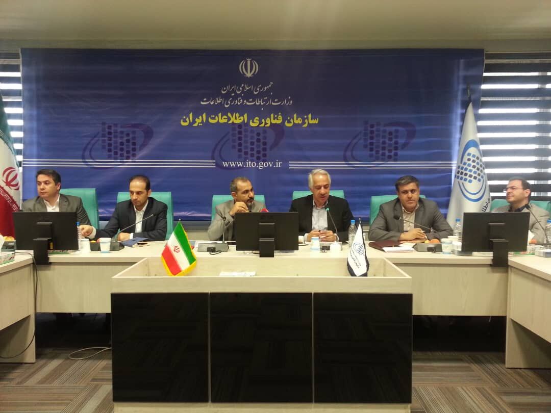 مقدار زیادی از هزینه برگزاری نمایشگاه الکامپ توسط بخش خصوصی صورت می‌گیرد