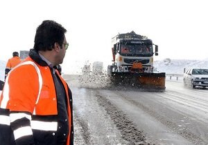 ۳۰۰۰ دستگاه ماشین‌آلات راهداری نوسازی می‌شود