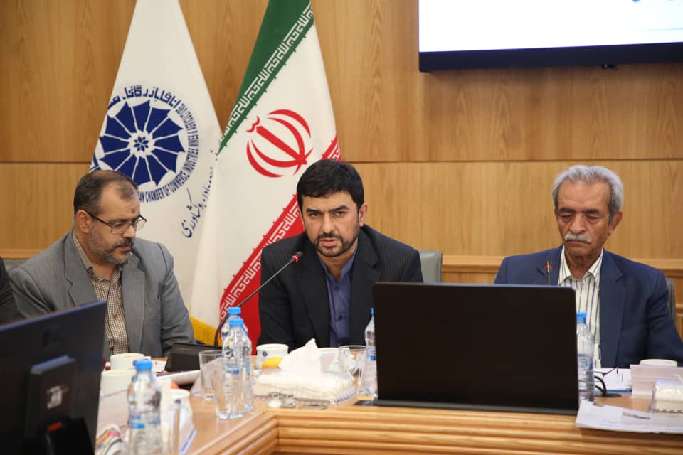 تداوم روند کاهشی واردات کالاهای غیر ضروری به کشور