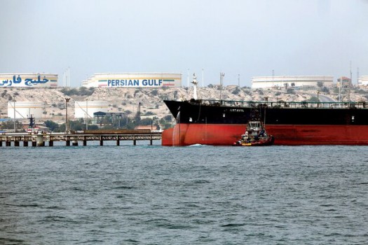 آینده بازار نفت در جهان و وضعیت ایران برای صادرات و فروش